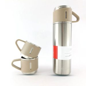 خرید فلاسک نیم لیتری کادویی 3 کاپ VACUUM به قیمت عمده از پخش عبدی