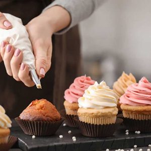 10 مدل از بهترین ابزار کیک و شیرینی پزی که کار شما را راحت تر میکند