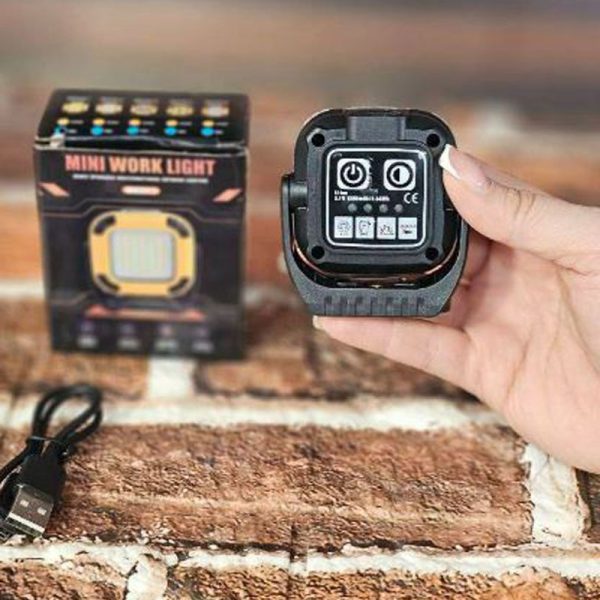 محصول چراغ کمپی قلاب دار W8129